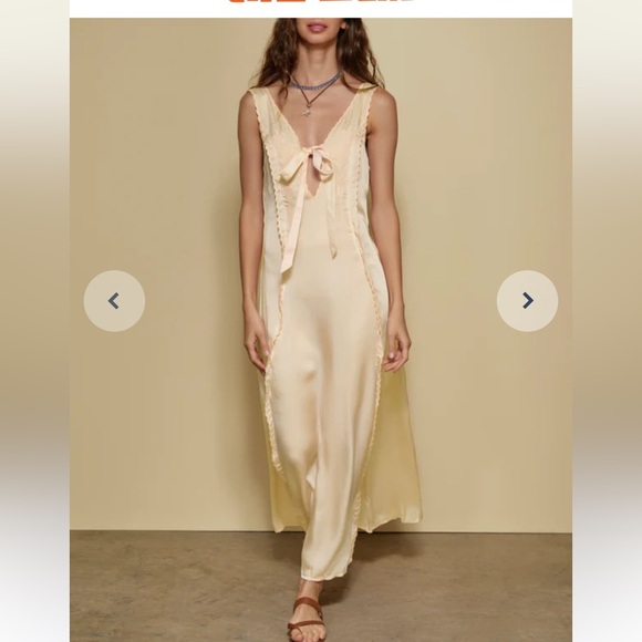 Ciao Lucia Dresses & Skirts - Ciao Lucia Serena dress stunning